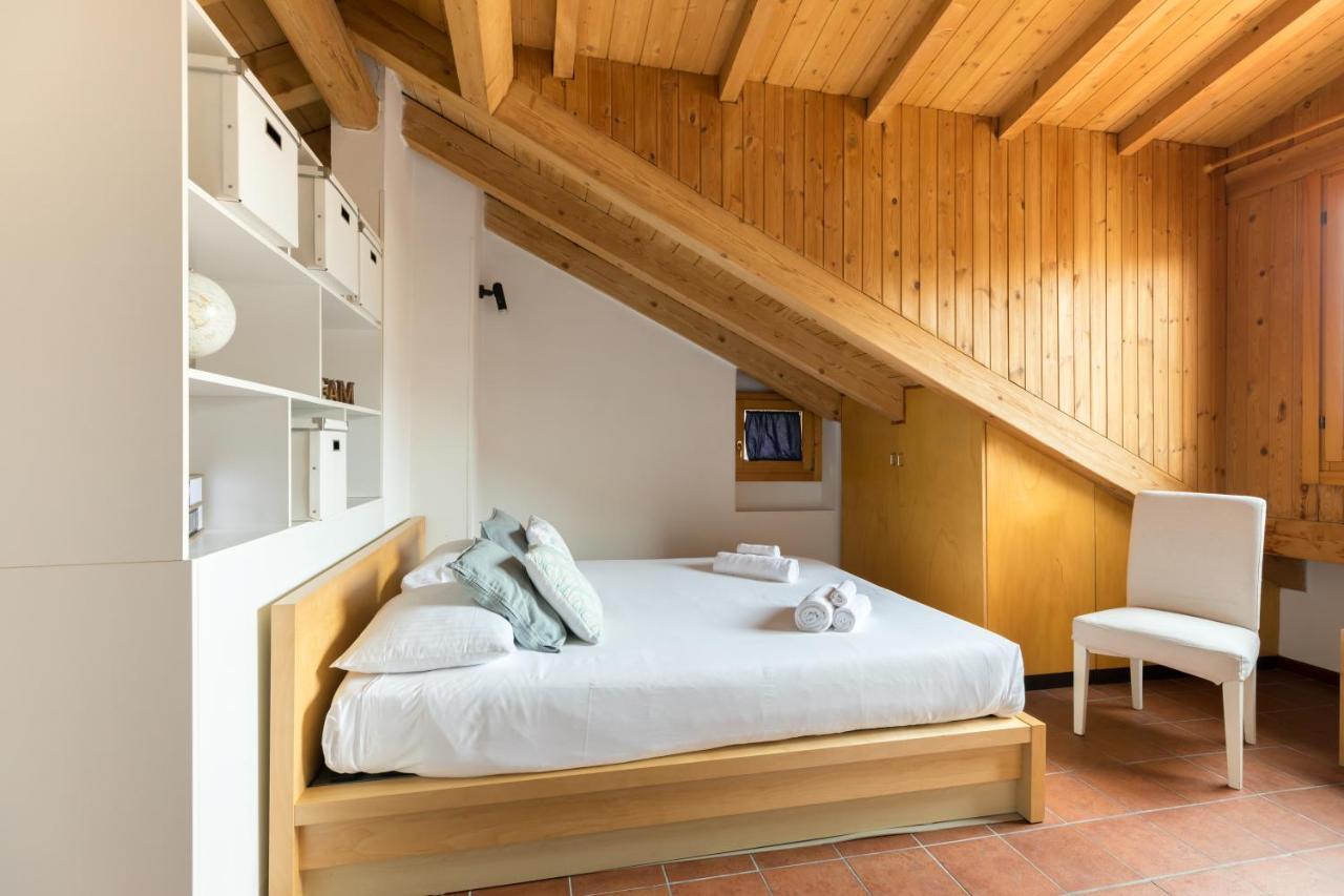Milano Apartments Mortara Dış mekan fotoğraf