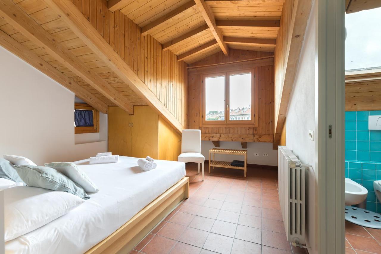 Milano Apartments Mortara Dış mekan fotoğraf