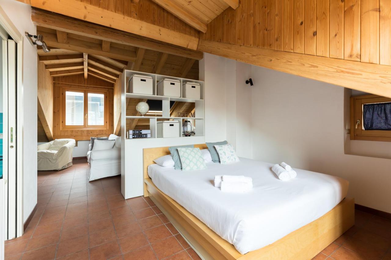 Milano Apartments Mortara Dış mekan fotoğraf