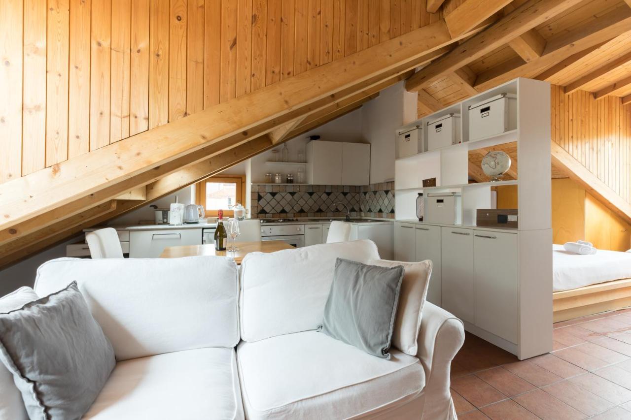 Milano Apartments Mortara Dış mekan fotoğraf