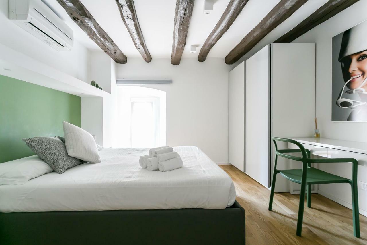 Milano Apartments Mortara Dış mekan fotoğraf